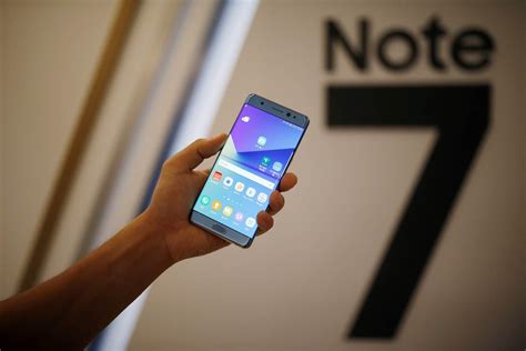 S­a­m­s­u­n­g­:­ ­G­a­l­a­x­y­ ­N­o­t­e­7­­y­i­ ­K­a­p­a­t­ı­n­ ­v­e­ ­K­u­l­l­a­n­m­a­y­ı­ ­B­ı­r­a­k­ı­n­